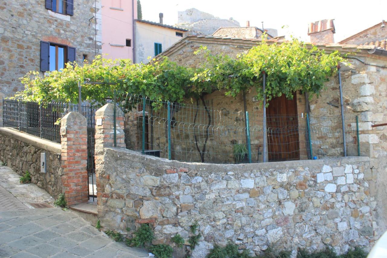 Villa La Casina Di Nonna Lola Castiglione dʼOrcia Exterior foto